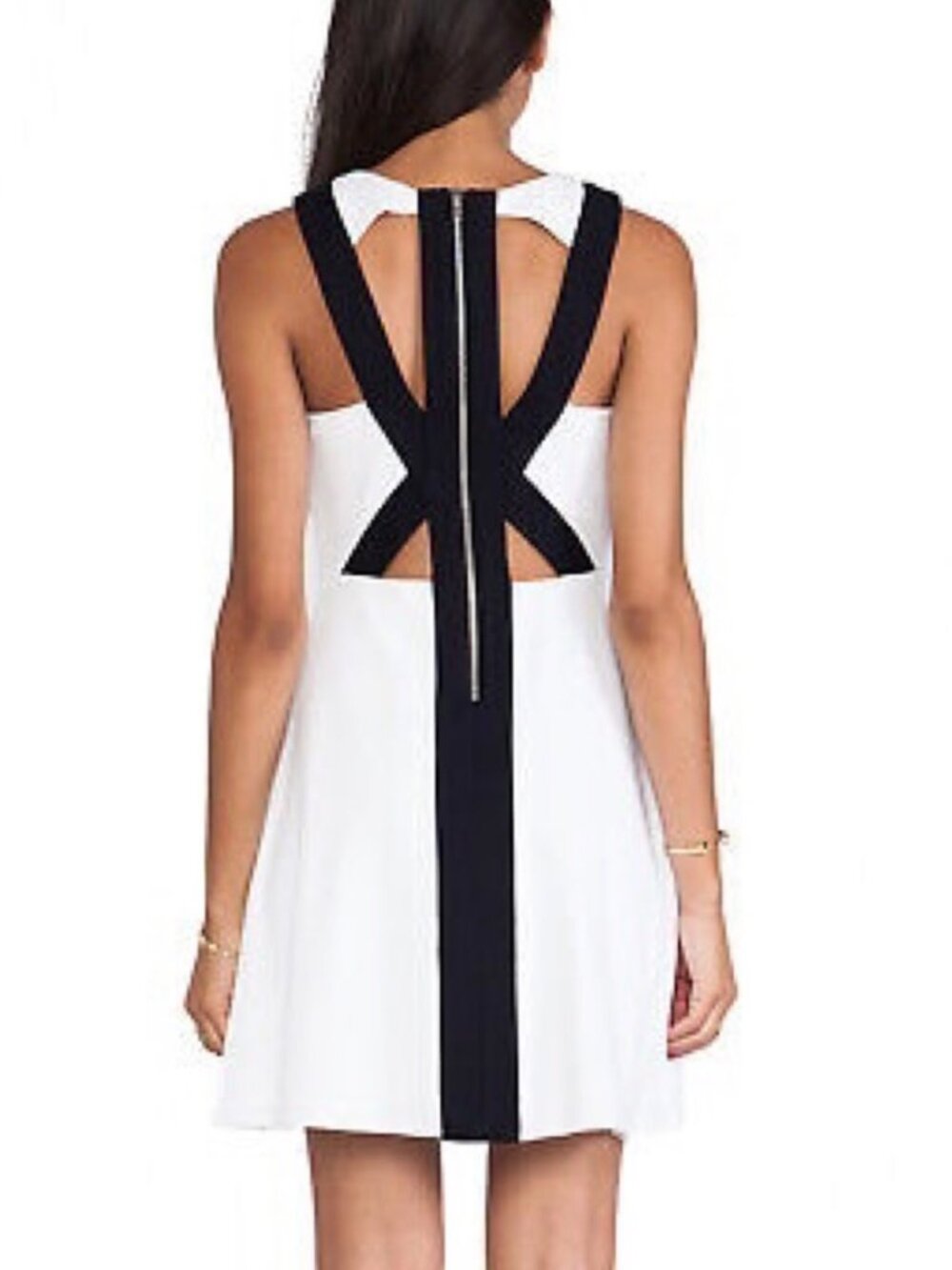 Bailey 44 Defensive End Dress Womens M White Navy Colorblock Flare Cutout Back